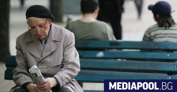 Пенсионерите ще получат и през май допълнителни 50 лв като