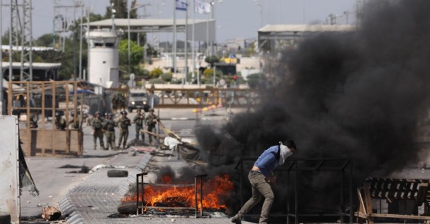 Военният конфликт между Израел и Палестина продължава да сее смърт