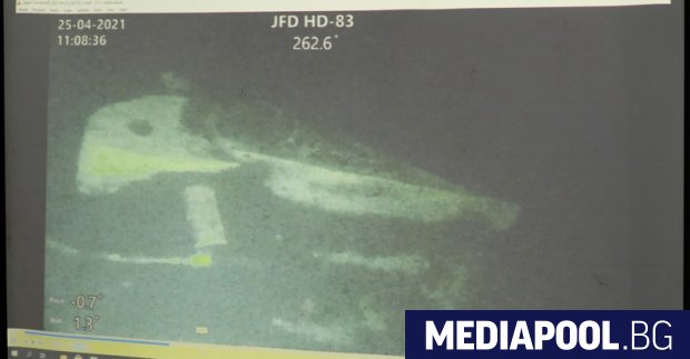 Останките от потъналата в сряда индонезийска подводница Нангала са открити