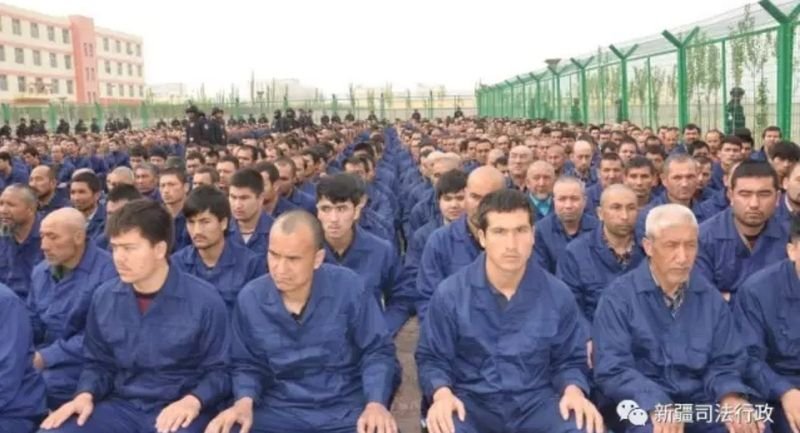 Западни страни и правозащитни организации обвиниха Китай в престъпления срещу уйгурите