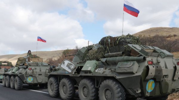 Президентът на Украйна обяви, че руските войници и оръжие са още край границите й