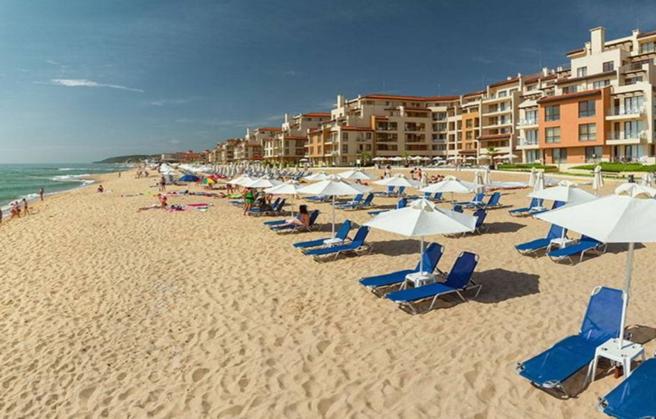Хотелиери: Проблеми с чадърите на плажа са на път да съсипят летния сезон