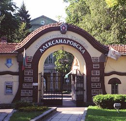 Лекар подаде оставка от ръководството на Александровска, съсловни организации я защитиха от атаките