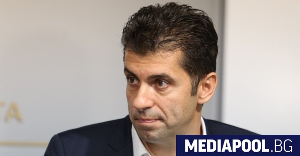 Служебният министър на икономиката Кирил Петков ще подаде сигнал до