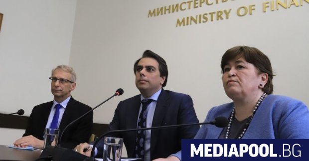 Служебното правителство обяви в петък нова програма с която ще