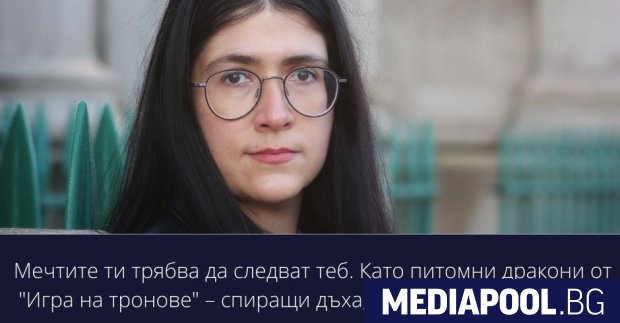 е проект който за втора година изпраща послания на абитуриентите