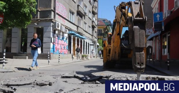 Макар ремонтът на столичната улица Цар Иван Шишман да стартира