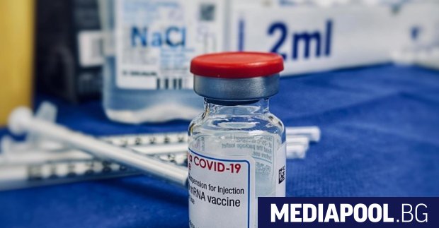 Ваксинацията срещу коронавируса в България продължава да буксува като за