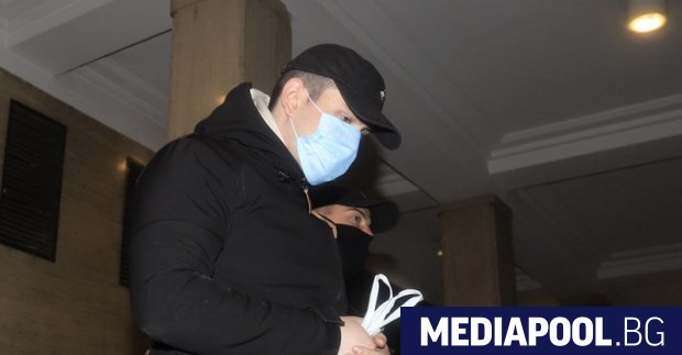 Три вида наркотици са открити в кръвта на обвиняемия за