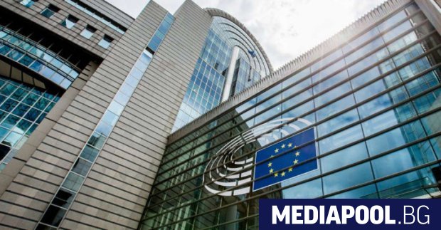 Евродепутатите от групата на ГЕРБ СДС Андрей Ковачев Андрей Новаков Ева