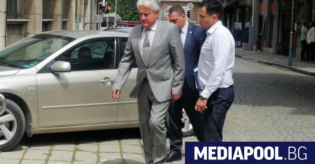 Кюлчетата злато в чекмеджето на бившия премиер Бойко Борисов действат