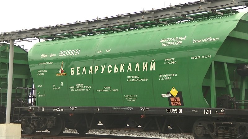 Износът на калий и транзитът на руски газ - обект на европейски санкции срещу Беларус