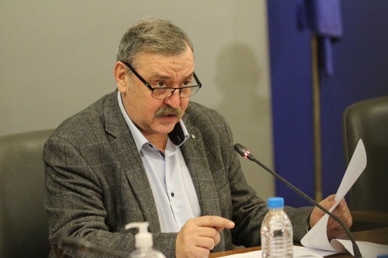 Кантарджиев ще консултира Столичната община за ваксинацията