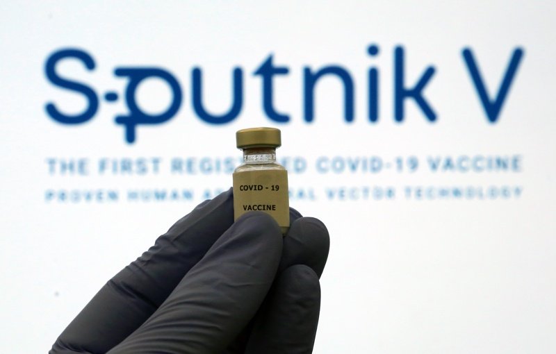 Словакия започна да поставя руската ваксина Спутник V
