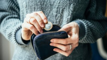 Близо 24% от българите живеят в бедност
