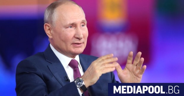 Днешната пряка линия с руския президент Владимир Путин продължи 3