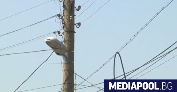 Скъсан кабел от уличен електропровод уби млад мъж в Златарица