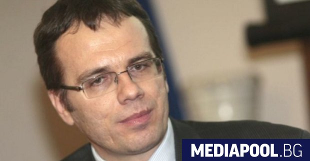 Преди 12 години ЕС действа брутално срещу Гърция защюто доверието