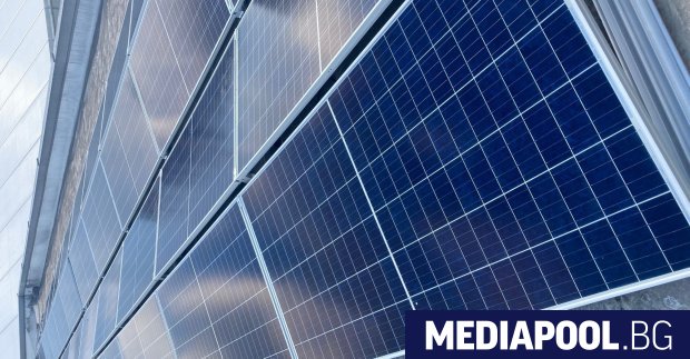 Старозагорската пивоварна Загорка е започнала да инсталира фотоволтаични панели за