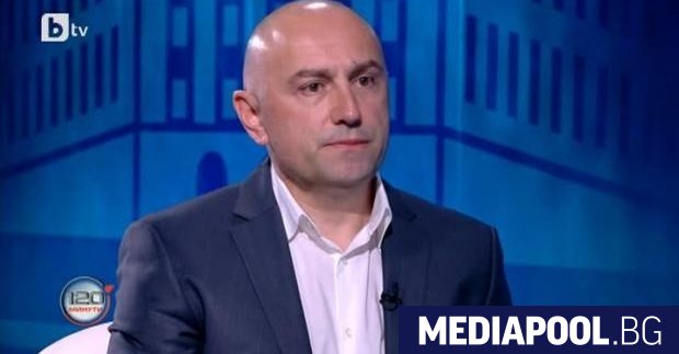 Основният финансов експерт в партията на Слави Трифонов Има такъв