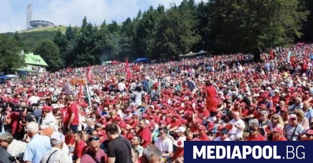Хиляди социалисти се събраха на традиционния събор на левицата на
