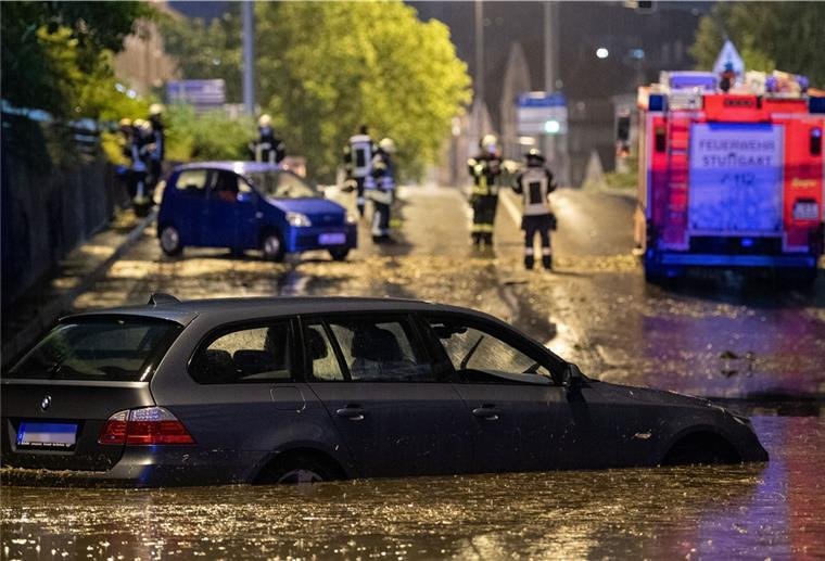 Проливни дъждове предизвикаха инциденти и наводнения в Германия