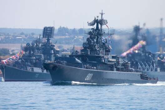 Учебни стрелби на руския флот на фона на маневрите на Украйна и НАТО в Черно море