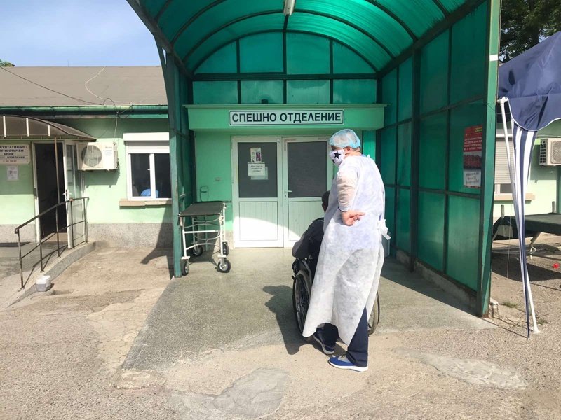 Ямболската болница остана без кислород заради кражба на тръби