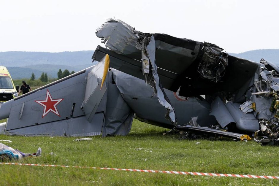 Самолетна катастрофа с 9 жертви в Русия