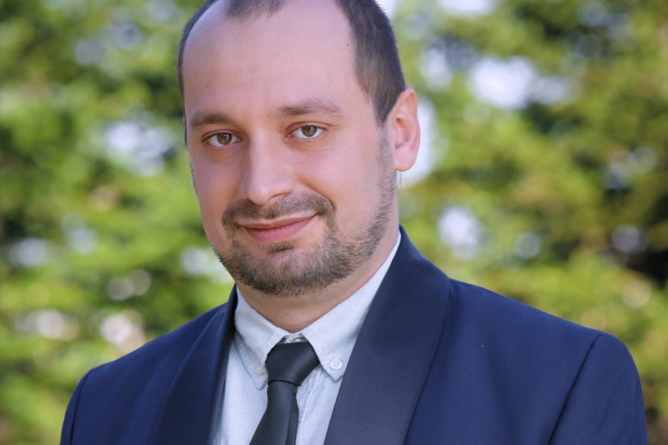 Кандидат-депутат на "Демократична България" се отказа от участие в изборите