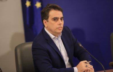Финансовият министър готов да блокира актуализацията на бюджета на здравната каса (обновена)