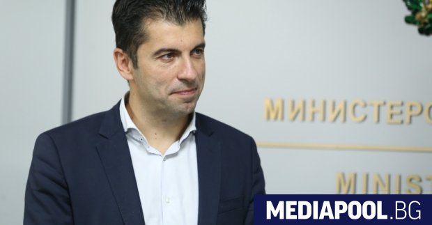 Служебният министър на икономиката Кирил Петков се опита да спре