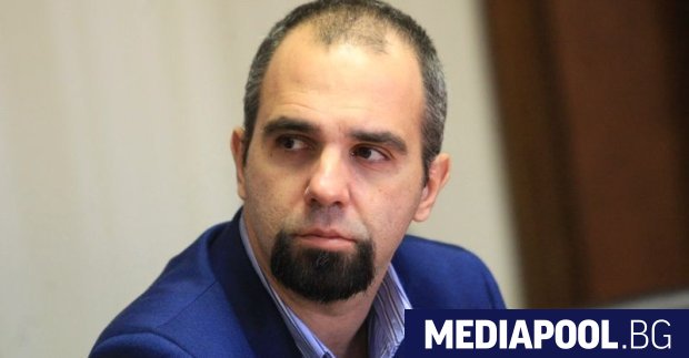 Слави Трифонов извърши политическо самоубийство с номинацията на Николай Василев