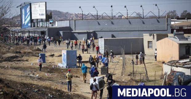 Броят на загиналите при размириците в Република Южна Африка през