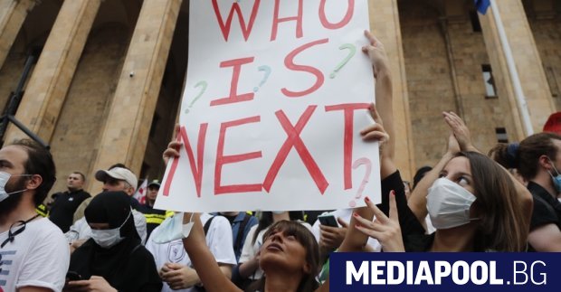 Четири независими телевизии в Грузия спряха днес излъчването си за