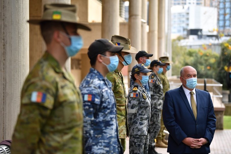 Военни следят за спазване на карантината в Сидни