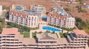 Строителният контрол и МОСВ ще проверяват недовършен хотел в Синеморец