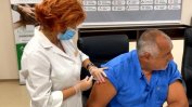 Борисов се ваксинира срещу коронавирус на живо във Фейсбук