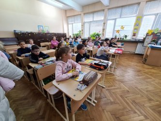 При 10% болни ученици ще се преминава към онлайн обучение