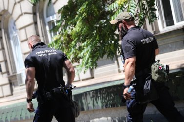 На първо четене депутатите решиха Бюрото по защита да не е към главния прокурор