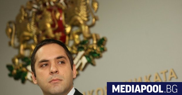 Министърът на икономиката в правителството на ГЕРБ Емил Караниколов не