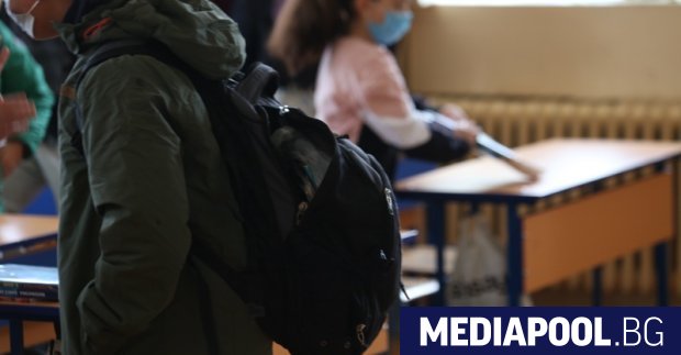 Министерството на образованието и науката МОН е разработило четири варианта