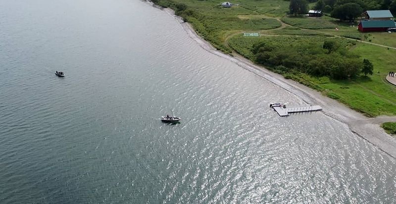 Туристически хеликоптер е паднал на полуостров Камчатка