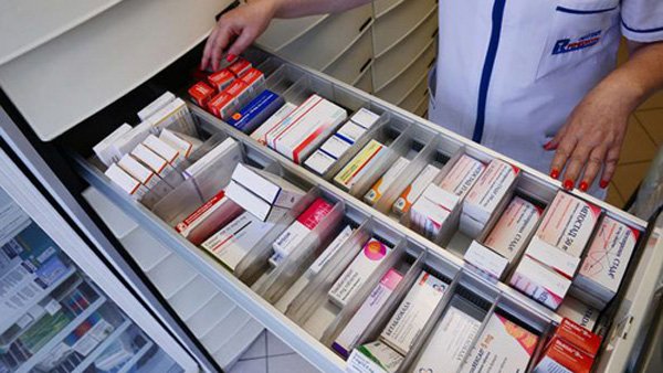 МЗ предлага 5% ДДС за лекарствата, плащани с публични средства