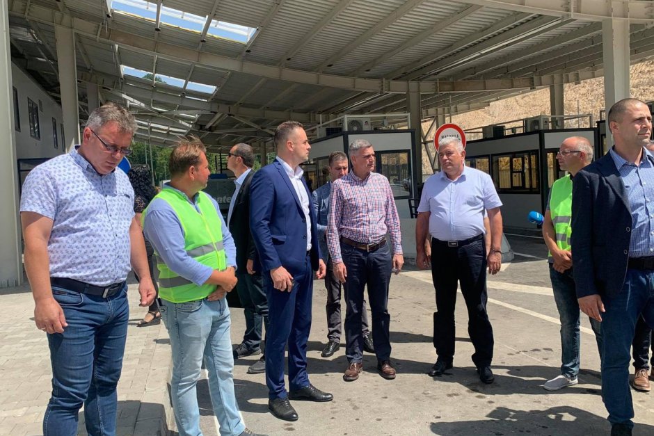 Служебният премиер Стефан Янев провери граничния пункт в края на юли
