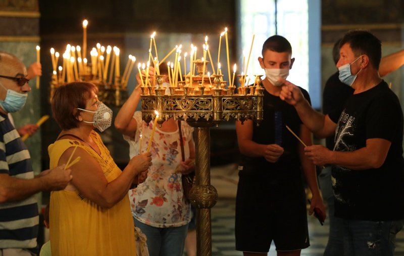 Православната църква отбелязва Успение на Пресвета Богородица