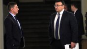 Младен Маринов и Христо Терзийски мълчат за оставки