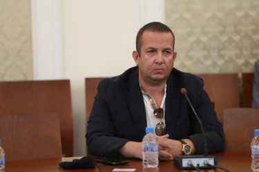 Илчовски при предишното му изслушване в комисията на Манолова, сн. БГНЕС