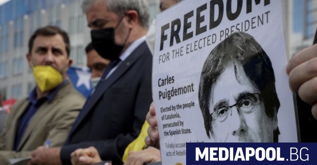 Италиански съдия в Сардиния освободи бившия регионален премиер на Каталуния