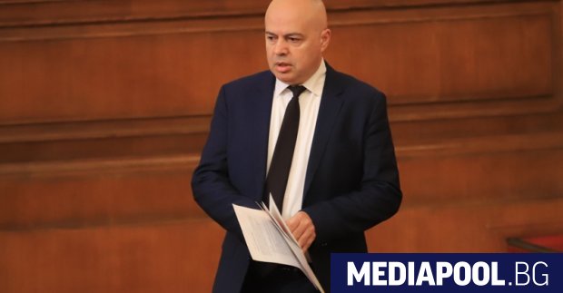 Депутатът от БСП Георги Свиленски обяви че евентуалният политически проект